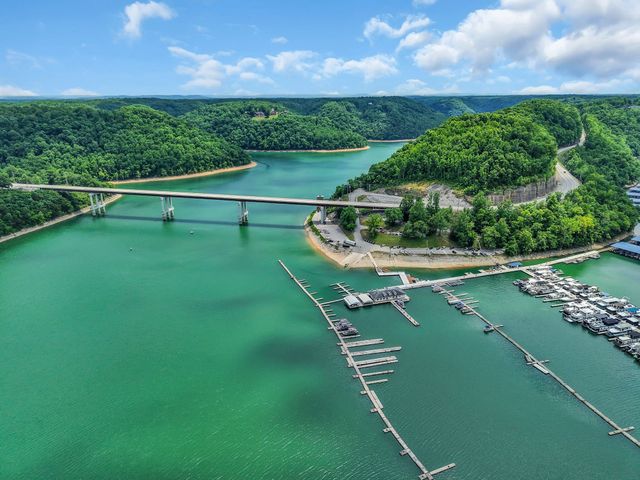 162 Beckam Way, Smithville, TN 37166