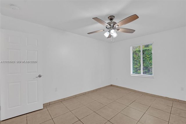 2747 SW 17th St 0, Miami, FL 33145