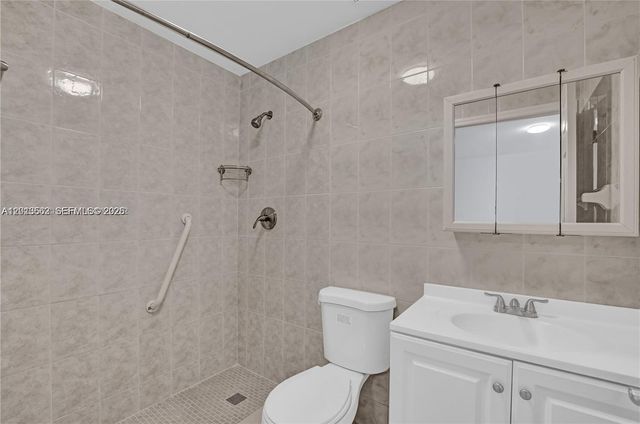 2747 SW 17th St 0, Miami, FL 33145