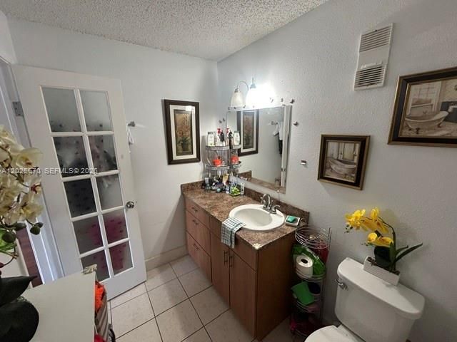 15070 SW 103rd Ln 2207, Miami, FL 33196