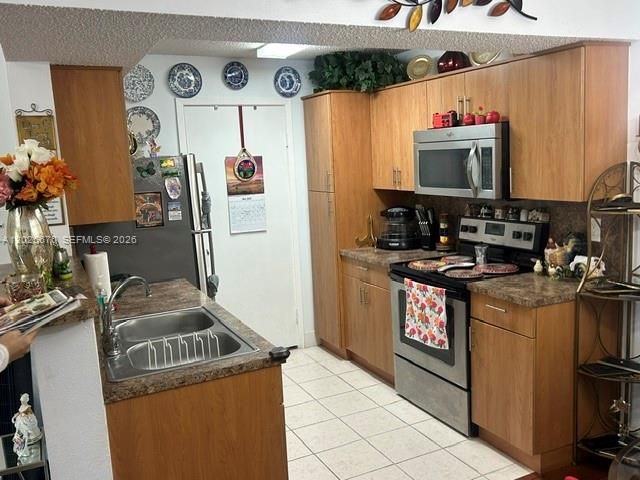 15070 SW 103rd Ln 2207, Miami, FL 33196