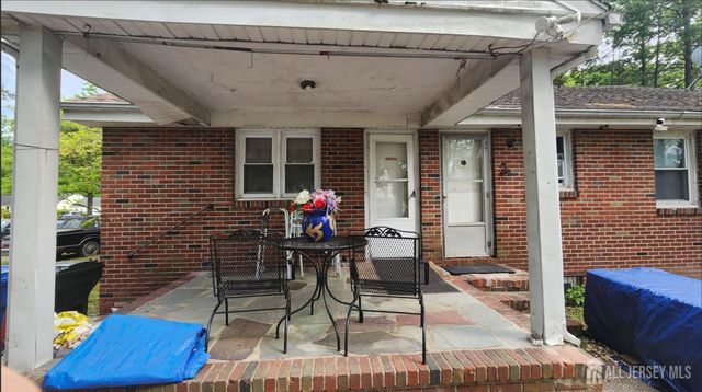 1610 West Seventh Street, Piscataway, NJ 08854