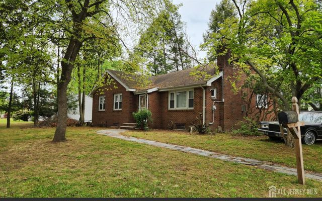 1610 West Seventh Street, Piscataway, NJ 08854