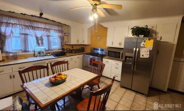 1610 West Seventh Street, Piscataway, NJ 08854