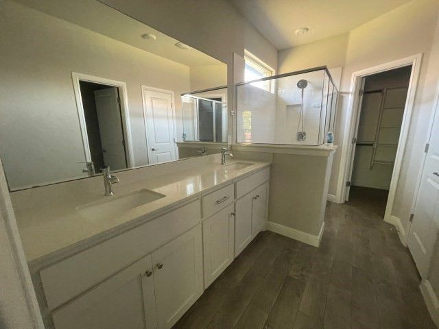 2607 Golden Bell Drive, Glenn Heights, TX 75154