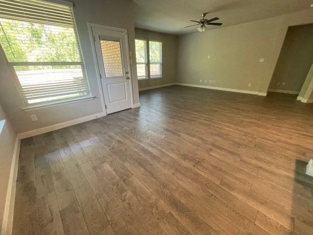 2607 Golden Bell Drive, Glenn Heights, TX 75154