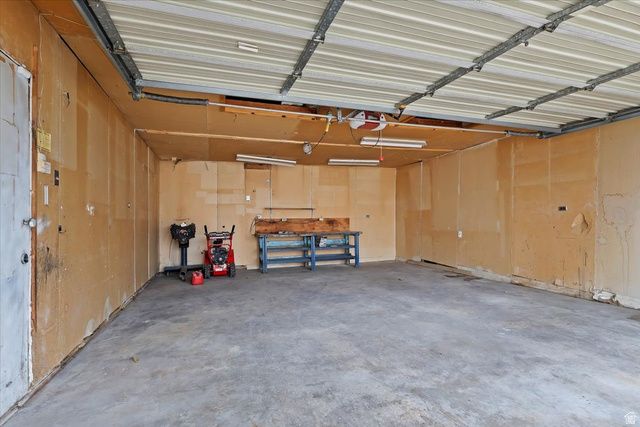 4309 W 5500 S, Kearns, UT 84118