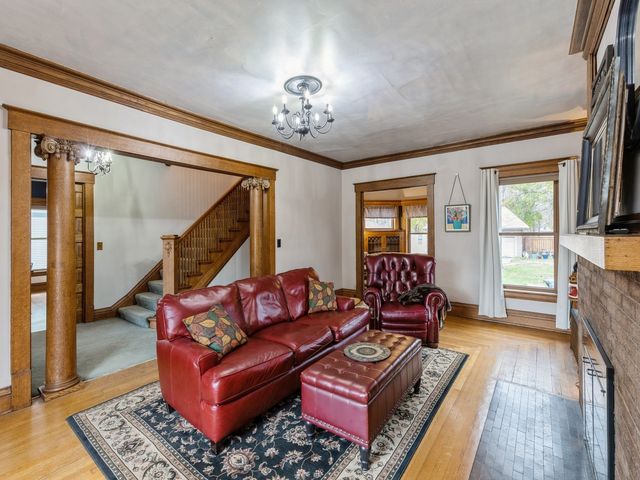 1080 31st Street, Des Moines, IA 50311