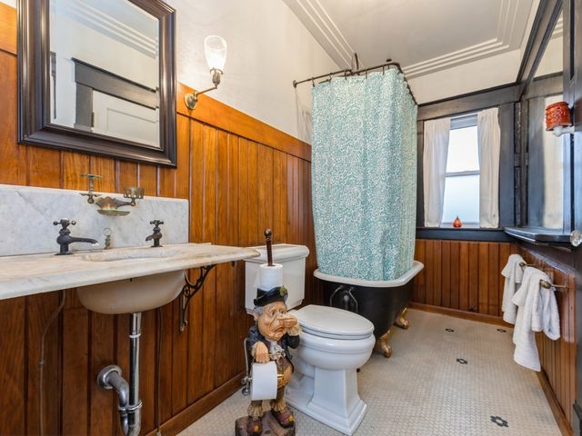 1080 31st Street, Des Moines, IA 50311
