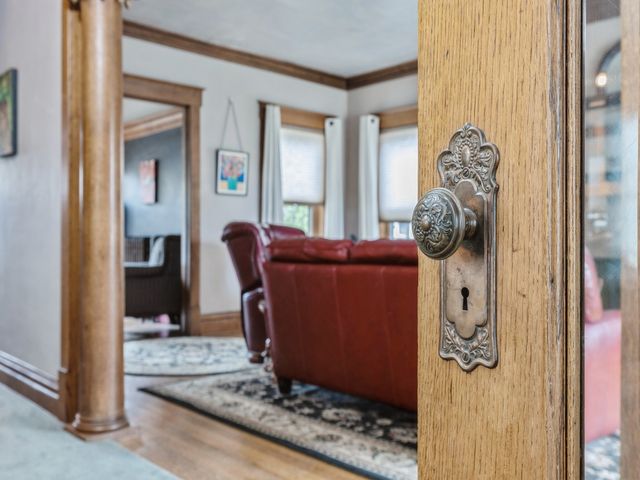 1080 31st Street, Des Moines, IA 50311