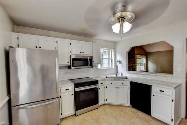 117 Poplar Grove CRES, Suffolk, VA 23434
