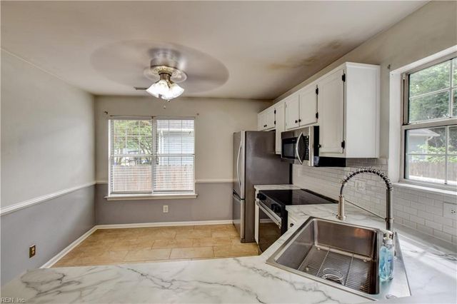 117 Poplar Grove CRES, Suffolk, VA 23434