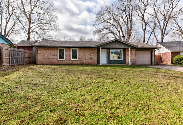 808 Hawks Nest Drive, Norman, OK 73072