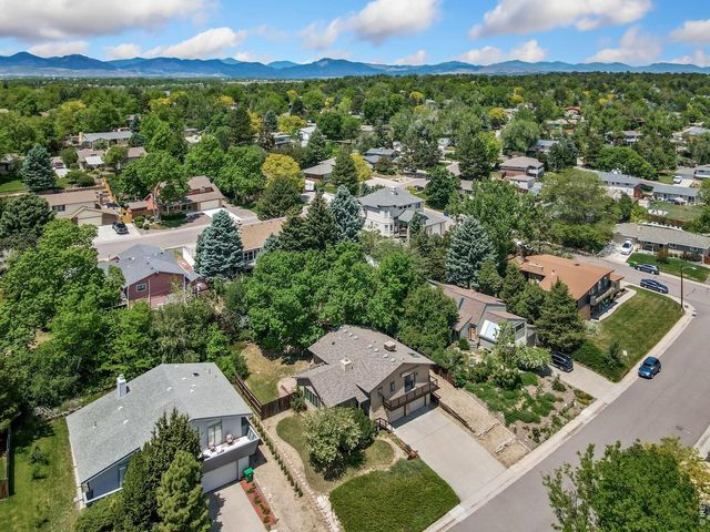 5411 S Manitou Rd, Littleton, CO 80123