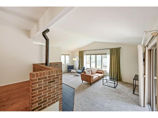 5411 S Manitou Rd, Littleton, CO 80123