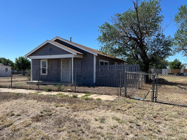 2407 NW 3rd Avenue, Amarillo, TX 79106