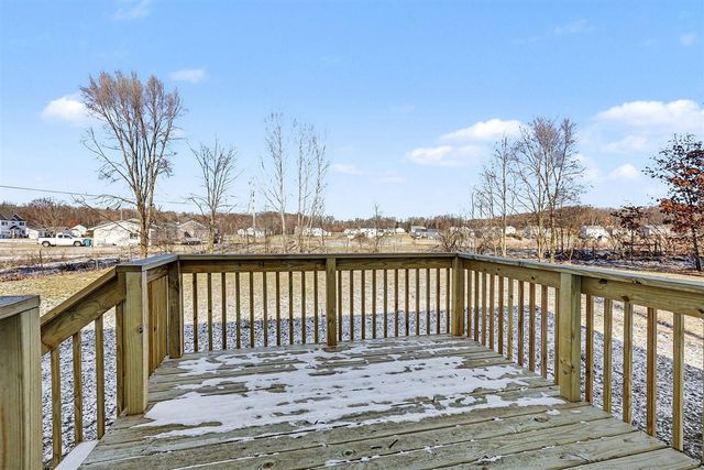 2821 14 Mile Rd, Sparta, MI 49345