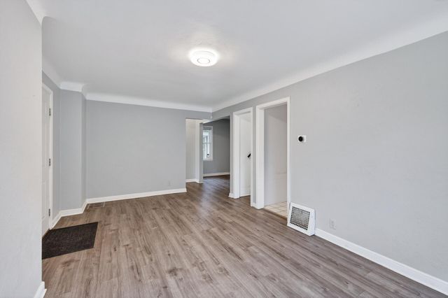 4650 Dupont Avenue N, Minneapolis, MN 55412