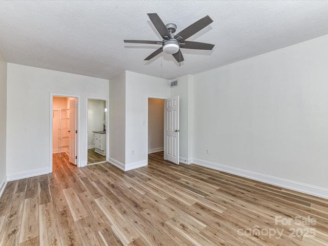 1300 Reece Road 111, Charlotte, NC 28209