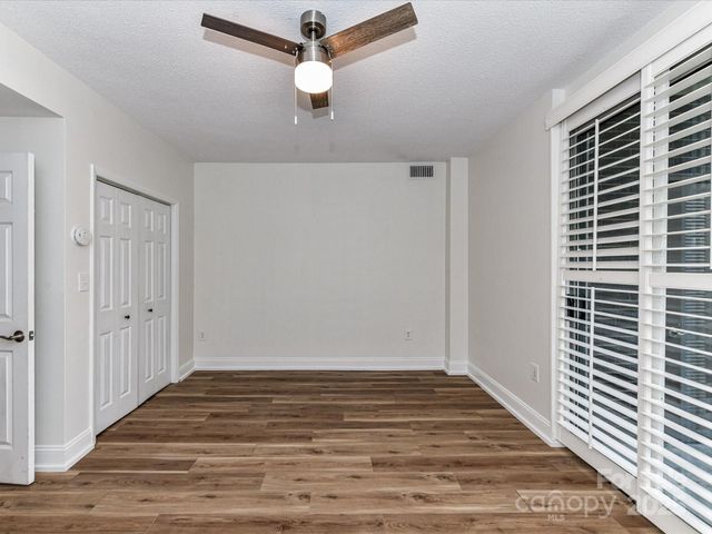 1300 Reece Road 111, Charlotte, NC 28209