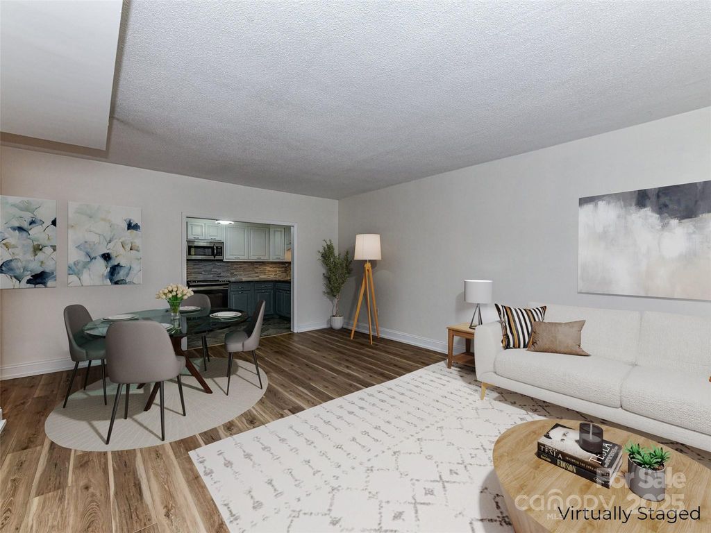 1300 Reece Road 111, Charlotte, NC 28209