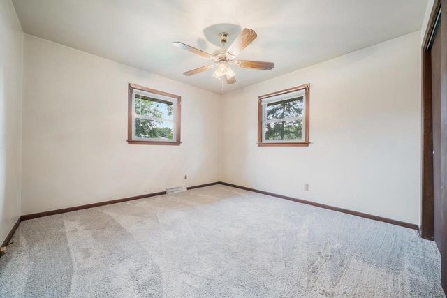 304 MAPLE DRIVE, Appleton, WI 54913