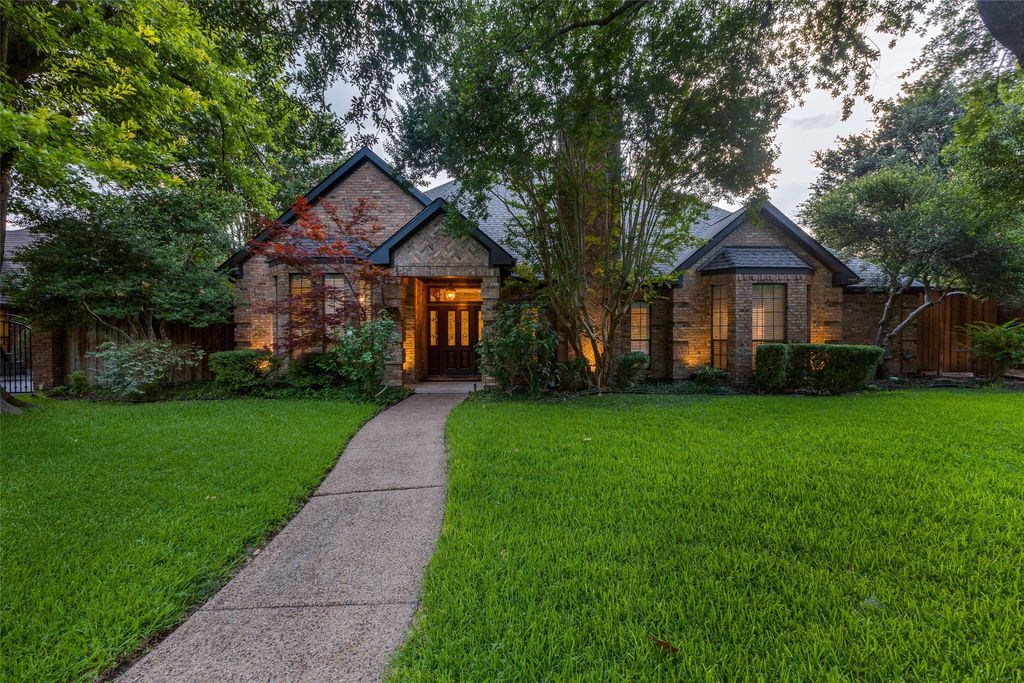 7007 Mumford Street, Dallas, TX 75252