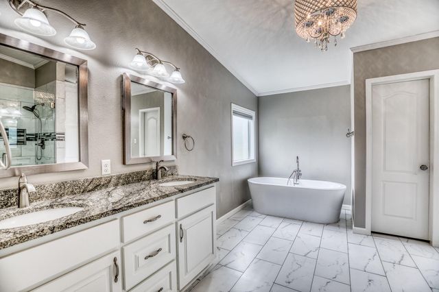 3437 Brown College Lane, Washington, TX 77880
