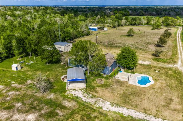 3437 Brown College Lane, Washington, TX 77880