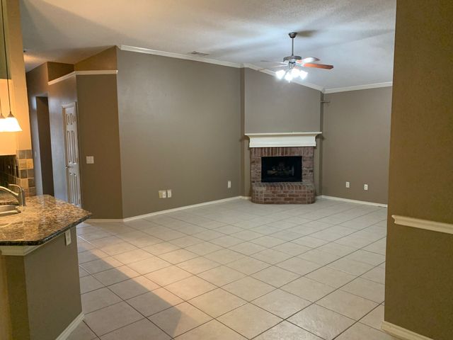 2805 Hawthorne Lane, Mckinney, TX 75071