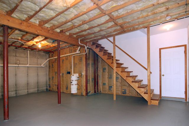 495 Aspinet Road, Eastham, MA 02642