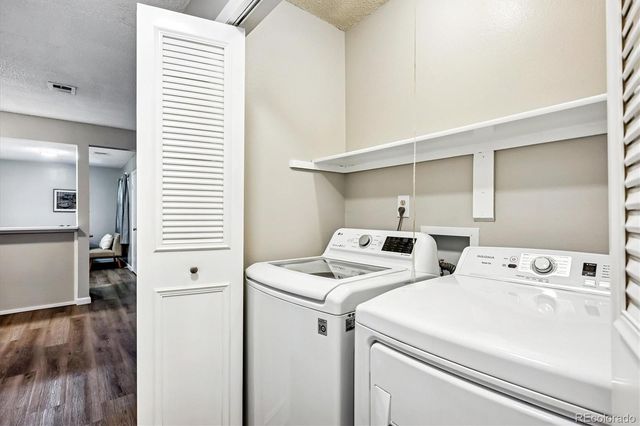 7220 S Gaylord Street B17, Littleton, CO 80122