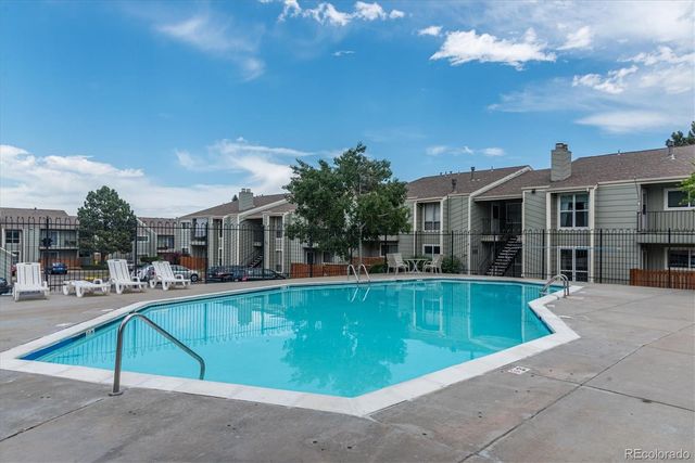 7220 S Gaylord Street B17, Littleton, CO 80122