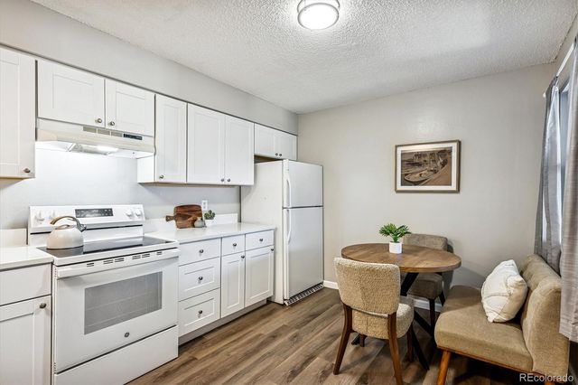 7220 S Gaylord Street B17, Littleton, CO 80122