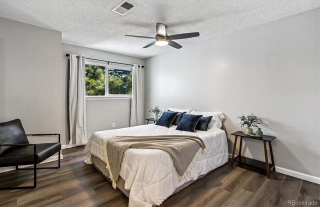 7220 S Gaylord Street B17, Littleton, CO 80122