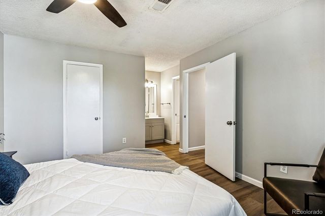 7220 S Gaylord Street B17, Littleton, CO 80122