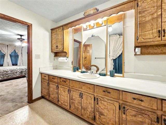 413 Kelly Road, Mcdonough, GA 30253