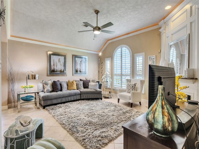 1410 Noble Glen Drive, Fresno, TX 77545