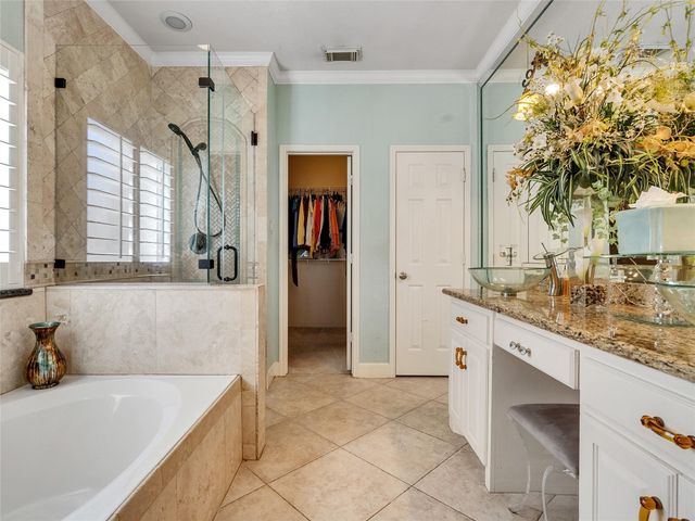 1410 Noble Glen Drive, Fresno, TX 77545