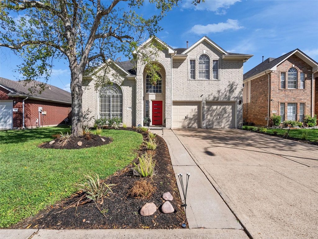 1410 Noble Glen Drive, Fresno, TX 77545