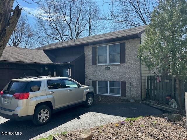 6349 Wedgewood Drive, Sylvania, OH 43560