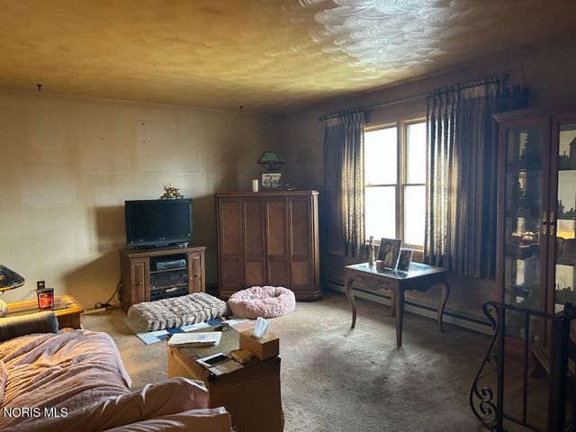 6349 Wedgewood Drive, Sylvania, OH 43560