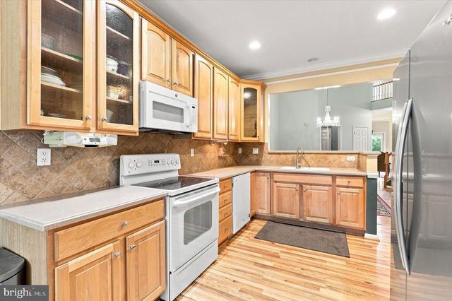 712 WISTERIA DR, Warrington, PA 18976