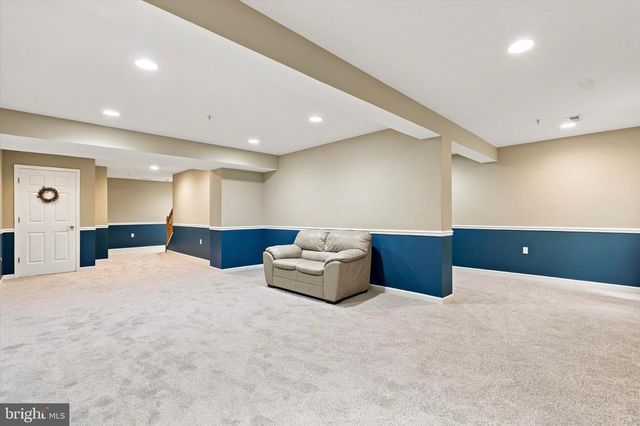 712 WISTERIA DR, Warrington, PA 18976