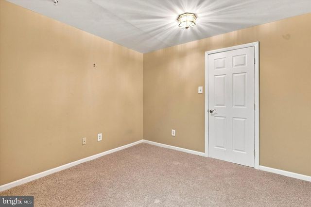 712 WISTERIA DR, Warrington, PA 18976