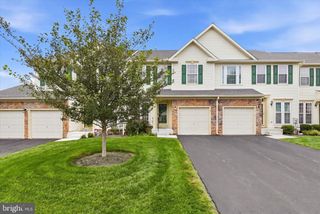 712 WISTERIA DR, Warrington, PA 18976