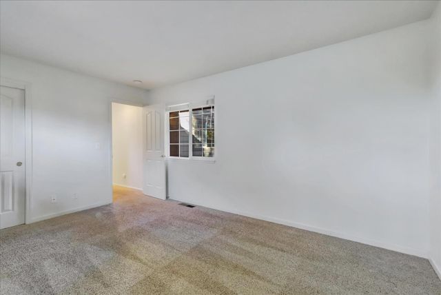 353 Vistamont Dr, Grass Valley, CA 95945