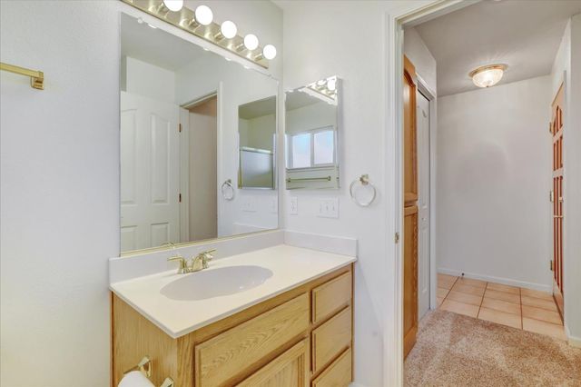 353 Vistamont Dr, Grass Valley, CA 95945