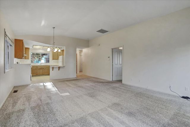 353 Vistamont Dr, Grass Valley, CA 95945