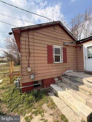 301 MAIN ST, Newport, NJ 08345